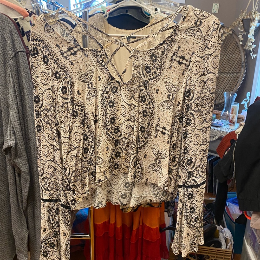 Long sleeve top